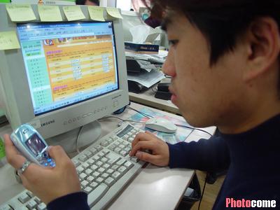 新兴职业:上海短信写手收入不菲(图)