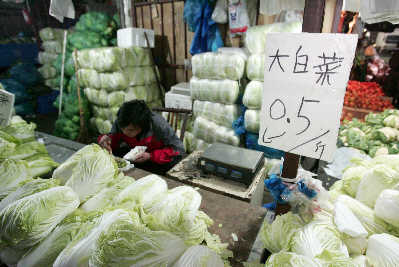 超市蔬菜比批发价贵两倍 10月涨幅超100%(图)