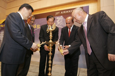 印度捷特航空公司开通 上海-孟买及上海-旧金山